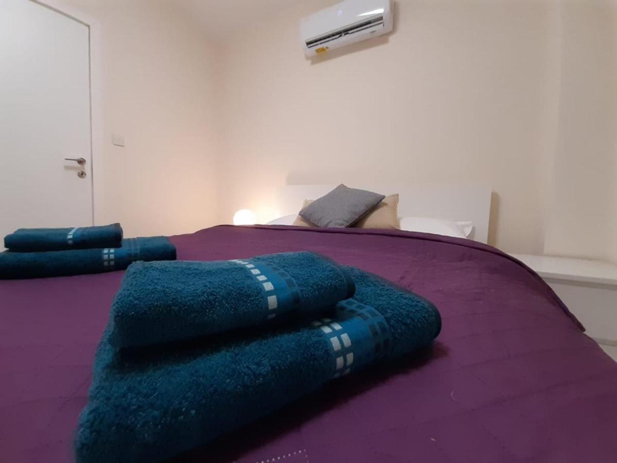 Galatex Beach Apartment Limassol Eksteriør billede