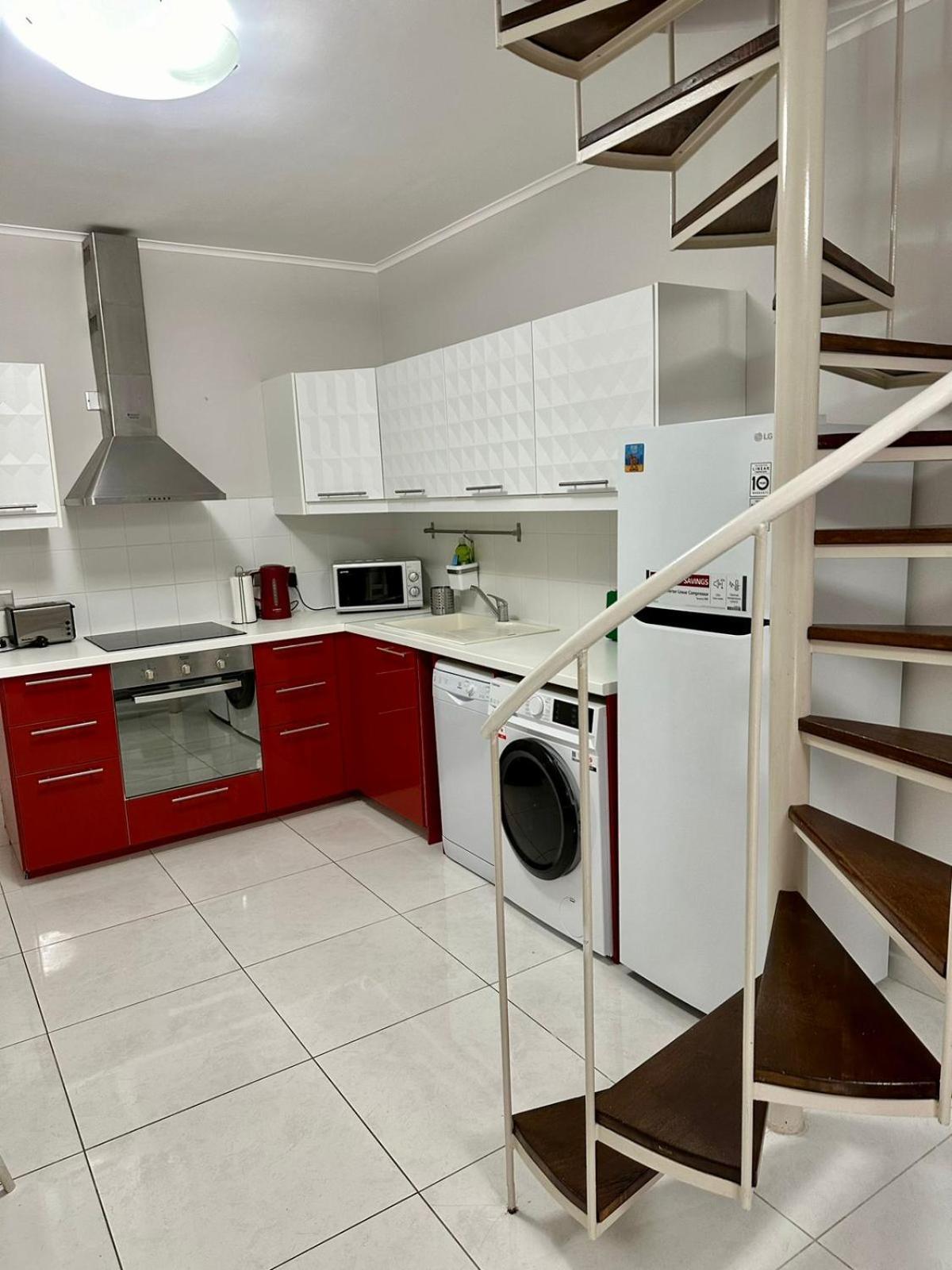 Galatex Beach Apartment Limassol Eksteriør billede