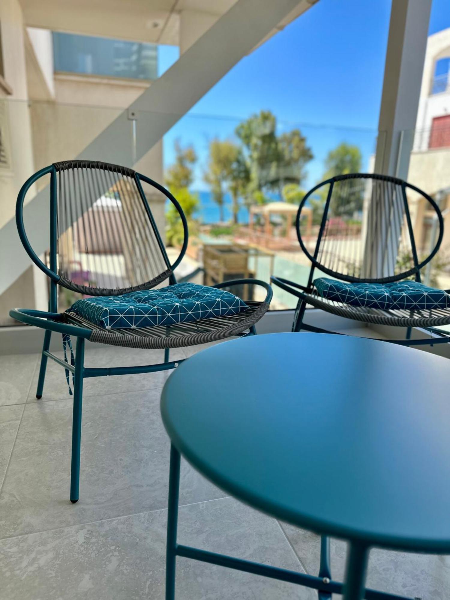 Galatex Beach Apartment Limassol Eksteriør billede