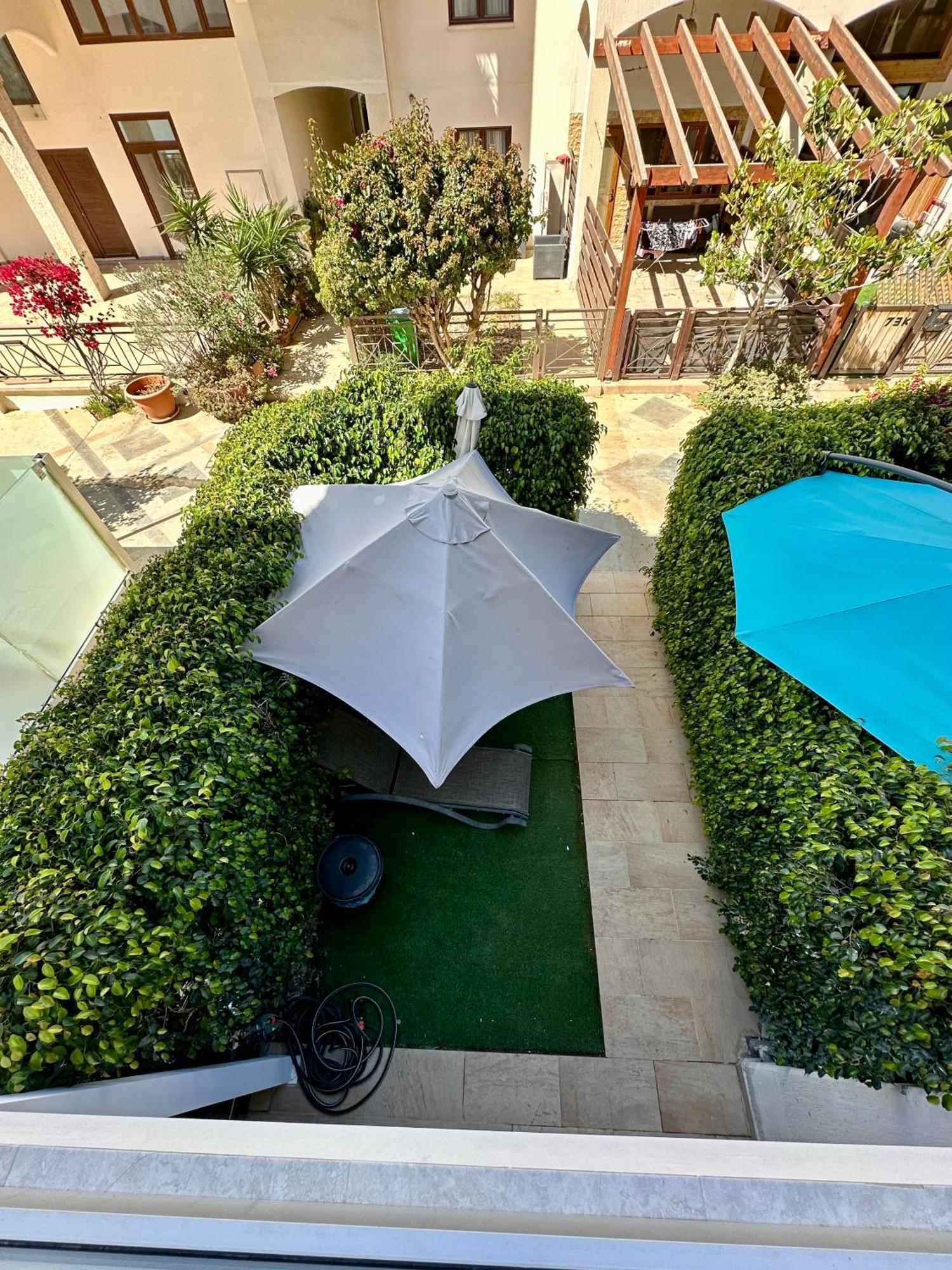 Galatex Beach Apartment Limassol Eksteriør billede