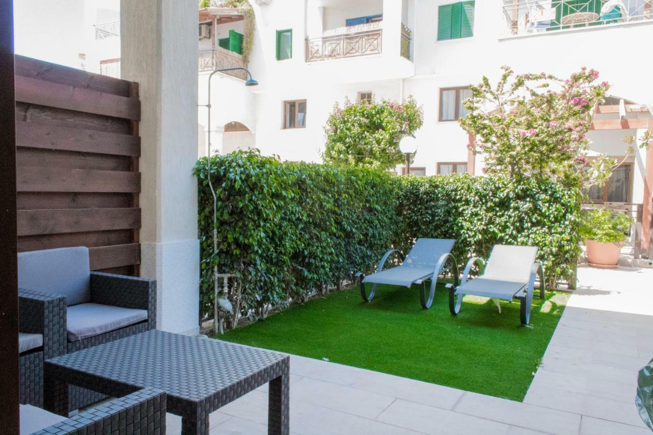 Galatex Beach Apartment Limassol Eksteriør billede