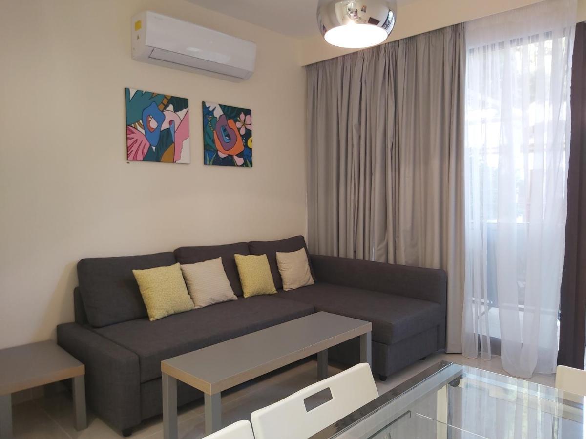 Galatex Beach Apartment Limassol Eksteriør billede