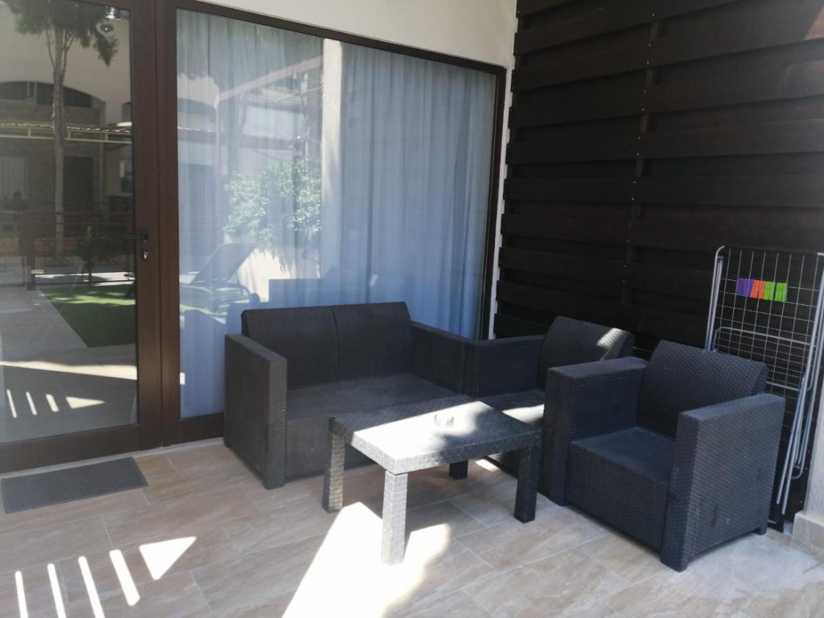 Galatex Beach Apartment Limassol Eksteriør billede
